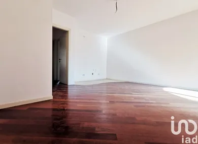 Apartment in Toscolano-Maderno