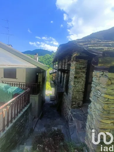 Park home in Mezzenile