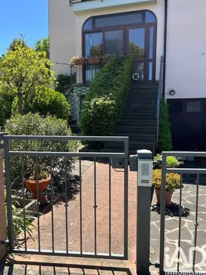 Apartment in Montescudaio