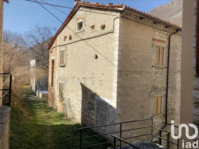 Casa di paese in Cagli