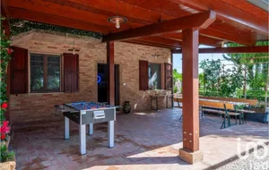 Casa/Villa in Ostra Vetere