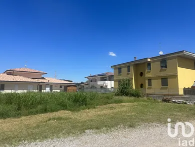 Terreno in Isola Rizza