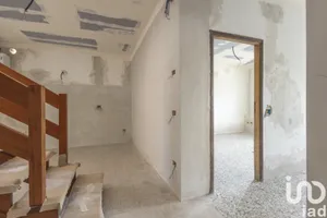 Appartamento 6 locali e più in Ancona