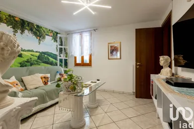 Apartment in Santa Maria a Monte