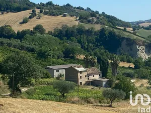 Rustico in Petritoli