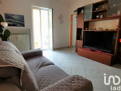 Appartamento in Vado Ligure