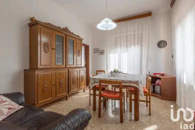 Casa/Villa in Montecosaro