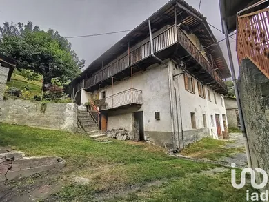 House in Verrayes