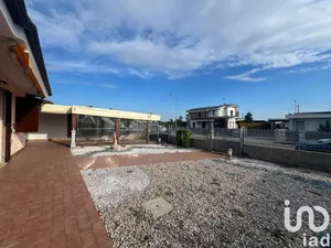 Chiatta / Casa galleggiante in Poggio Rusco