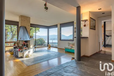 House in Como