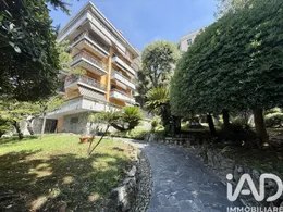 Appartamento 5 locali in Genova