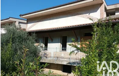 House in Collecorvino