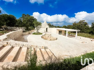 Townhouse in Cisternino