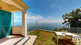 Appartamento 6 locali e più in Arenzano