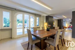 Casa/Villa in La Cassa