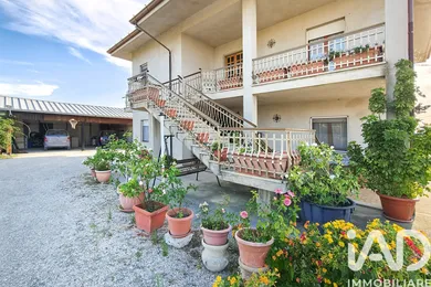Villetta a schiera in Montegiorgio