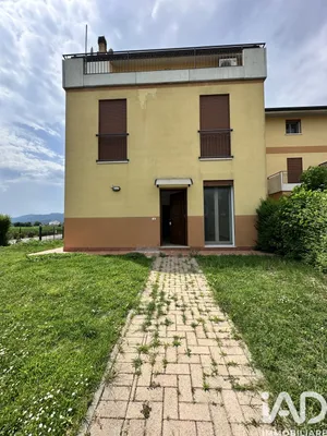 Casa / Villa indipendente in Castegnero