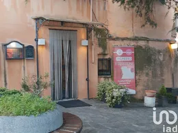 Shop/Premises commercial in Santa Maria Nuova