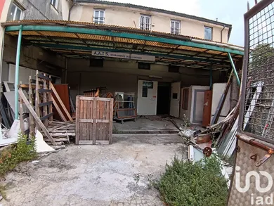 Shop/Premises commercial in Genova