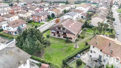 House in Migliarino