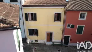 Villetta a schiera in Carro