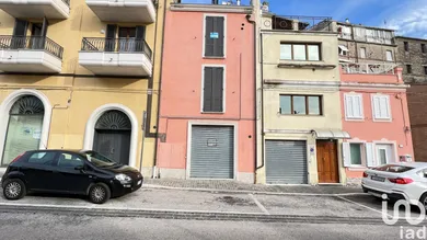 Mansion in Monte Urano