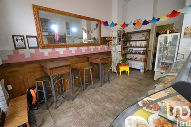 Business premises in Genova