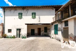 Casa/Villa in Campi Bisenzio