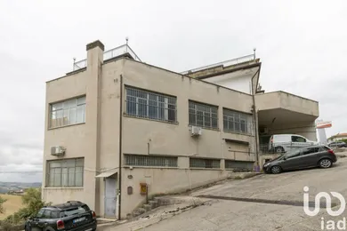 Capannone in Montegranaro
