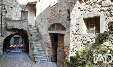 Edificio in Zuccarello