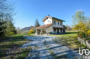 Townhouse in Millesimo