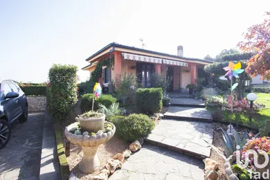 Chiatta / Casa galleggiante in Pozzo d'Adda