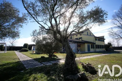 Villetta a schiera in Novi di Modena