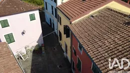 Townhouse in Carro