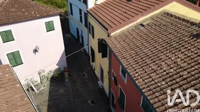 Villetta a schiera in Carro