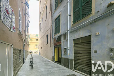 Shop/Premises commercial in Genova