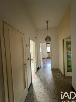 Appartamento 5 locali in Poggio a Caiano