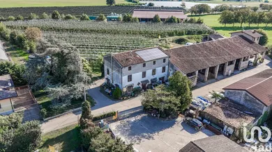 Chiatta / Casa galleggiante in Zevio
