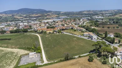 Terreno edificabile in Osimo