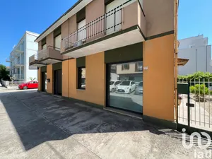 Negozio / locale commerciale in Porto San Giorgio