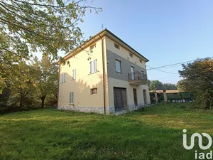 Villetta a schiera in Treia