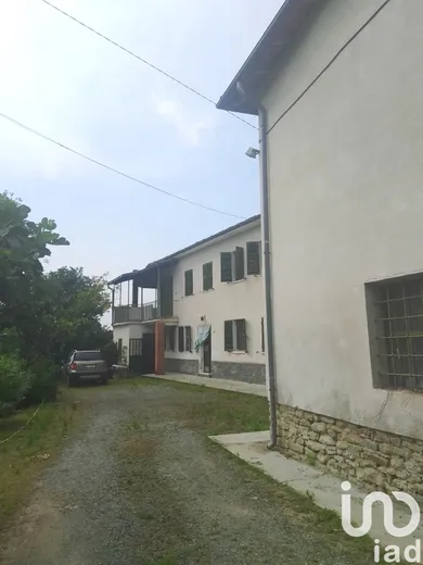Townhouse in Sessame