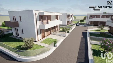 Manor in Due Carrare