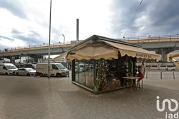 Business premises in Genova
