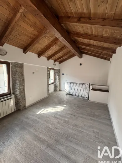 Villetta a schiera in Rocchetta di Vara