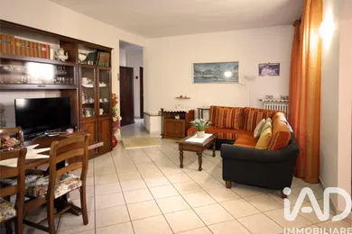 Apartment in Lonate Pozzolo
