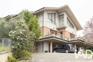 Townhouse in Camerata Picena