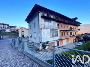 Edificio in Nogaredo