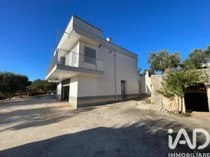 Villetta a schiera in Cisternino