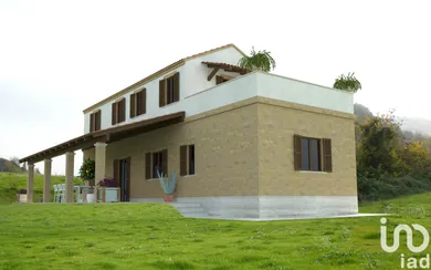 Casa/Villa in Acquaviva Picena
